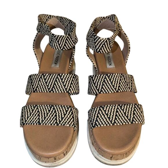 Steve Madden Bandi Sandal - 7M - Picture 2 of 8